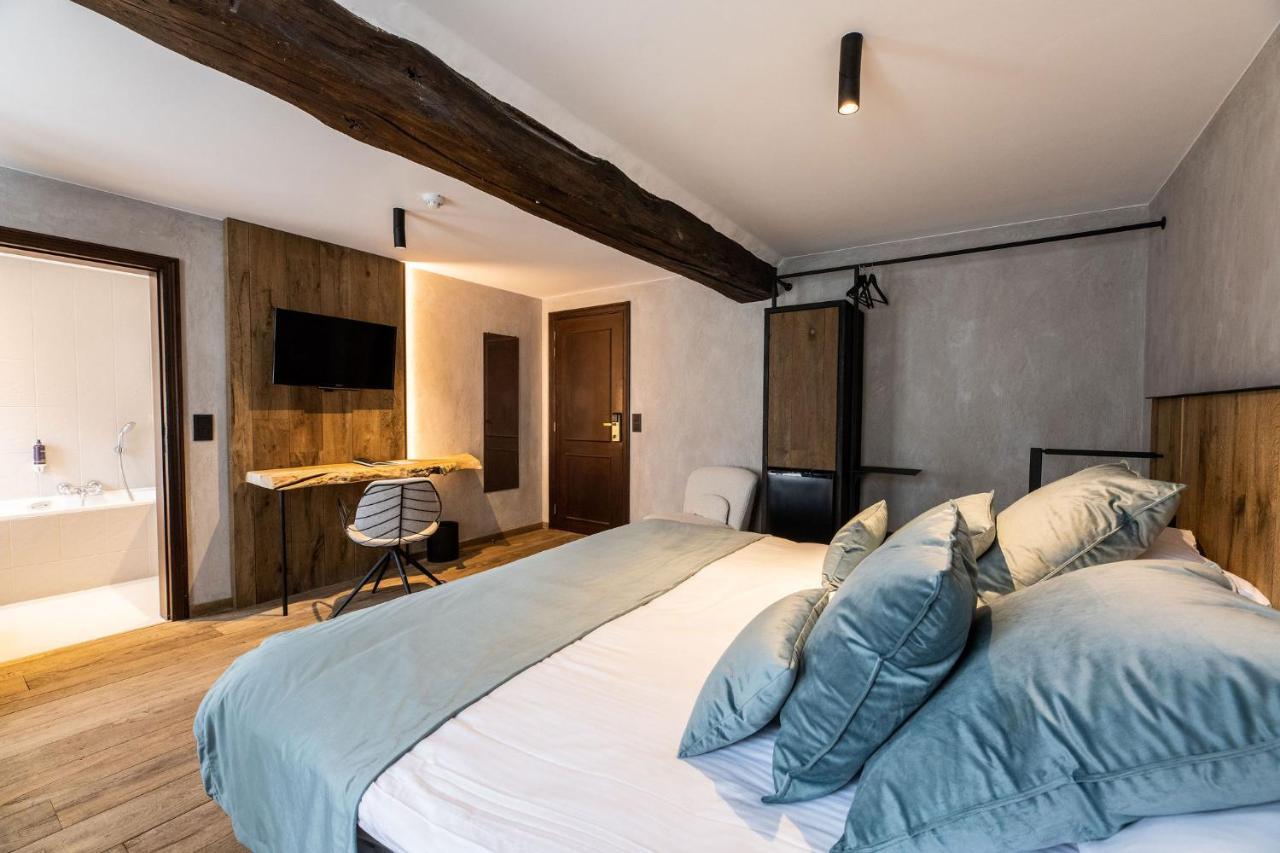 Hotel Lea - Maison Caerdinael Durbuy Bagian luar foto